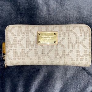 MK wallet